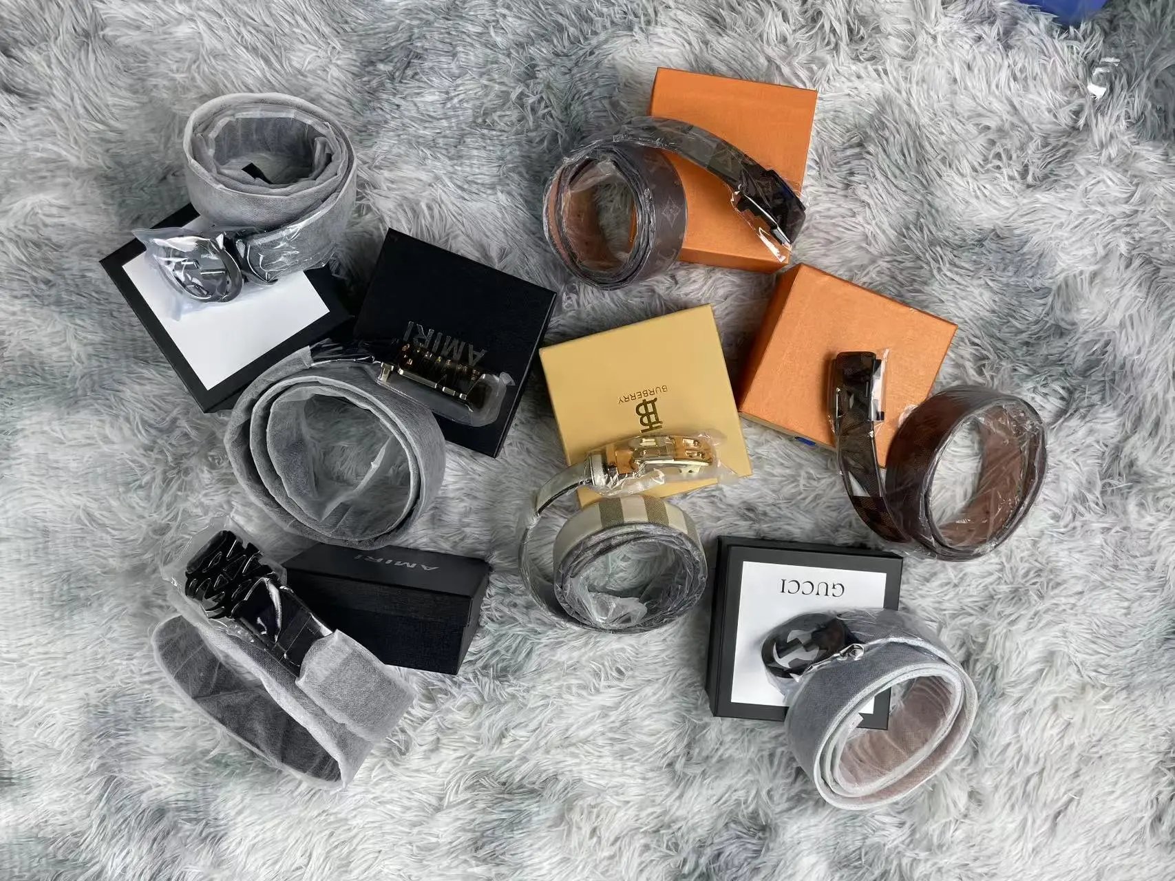 (PD Welfare)Belt Blind Box, randomly sent with or without box, no refunds or exchanges.
