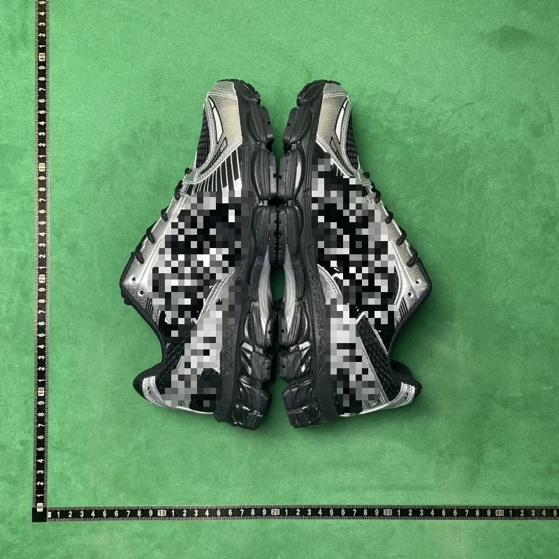 ASICS R2MB Running Shoes