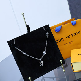 Louis Vuitton LV round floral letter pendant necklace-0114